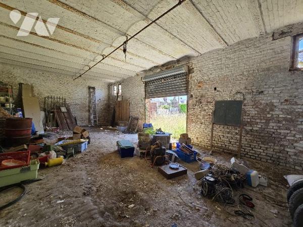 Maison et Grange - ESSIGNY-LE-GRAND