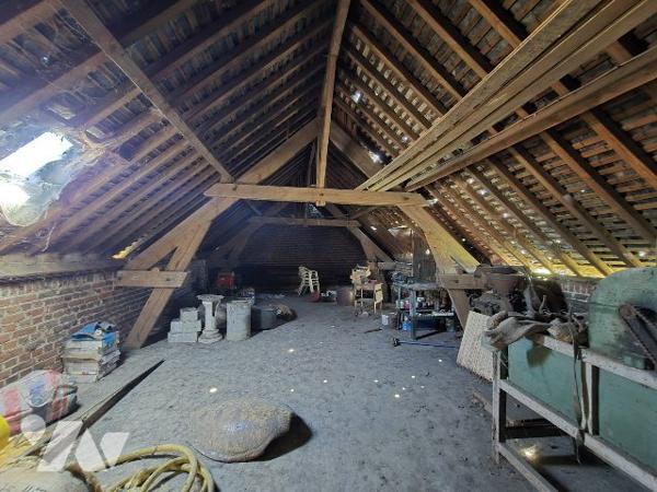 Maison et Grange - ESSIGNY-LE-GRAND