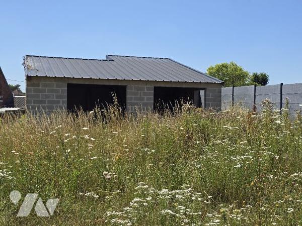 Maison et Grange - ESSIGNY-LE-GRAND