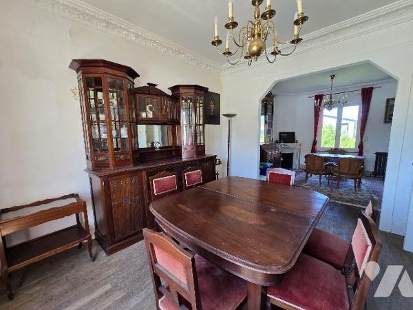 Maison et Grange - ESSIGNY-LE-GRAND