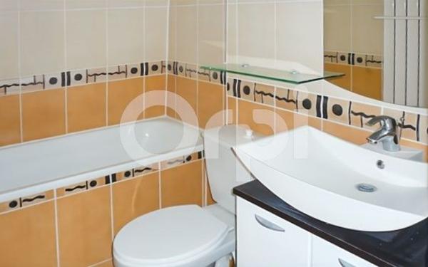 Appartement à louer    3 pièces •  Senlis