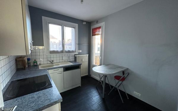 Appartement à louer    3 pièces • 99 m2 Limoges