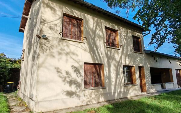 Maison à vendre    6 pièces •  Escatalens