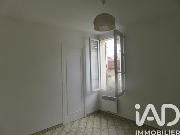 Immeuble à vendre 83 m² Pauillac