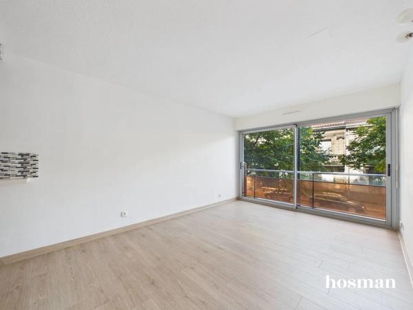 Superbe appartement 1 pièce / Studio de 24 m² avec balcon - Cours De L'Yser, Bordeaux