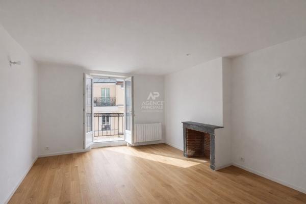 PARIS 18ÈME - APPARTEMENT RÉNOVÉ À PERSONNALISER - À PROXIMITÉ DU MÉTRO MARCADET - POISSONNIERS €259 000 ** - Référence 6743-AH