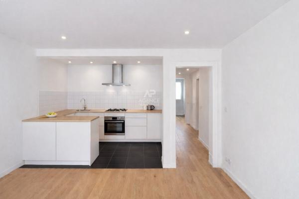 PARIS 18ÈME - APPARTEMENT RÉNOVÉ À PERSONNALISER - À PROXIMITÉ DU MÉTRO MARCADET - POISSONNIERS €259 000 ** - Référence 6743-AH