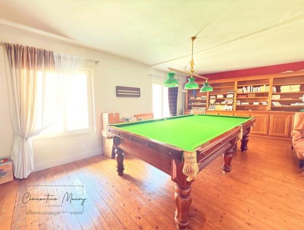 Maison de caractère a vendre en plein centre ville de Vendome, 9 pièces 250m2