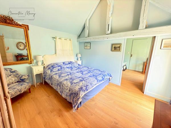 Maison de caractère a vendre en plein centre ville de Vendome, 9 pièces 250m2