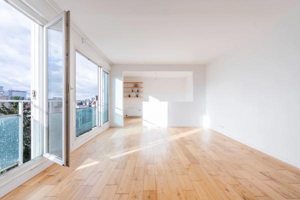 93140 – BONDY – APPARTEMENT – 81 M² – 3 PIÈCES – 2 CHAMBRES – 6ᵉ ET DERNIER ÉTAGE – TRAVERSANT – TRIPLE EXPOSITION – CAVE – BOX