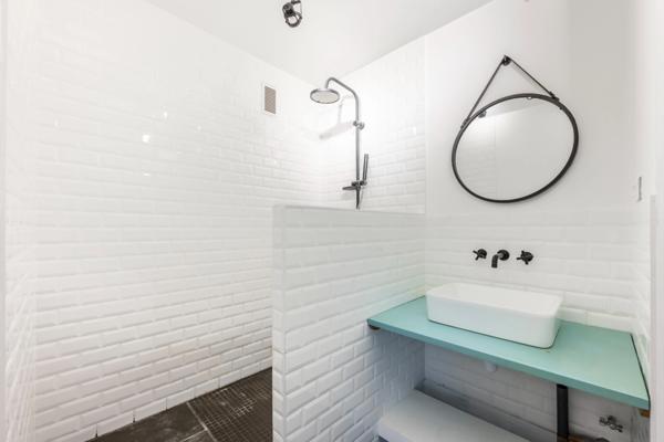 93140 – BONDY – APPARTEMENT – 81 M² – 3 PIÈCES – 2 CHAMBRES – 6ᵉ ET DERNIER ÉTAGE – TRAVERSANT – TRIPLE EXPOSITION – CAVE – BOX