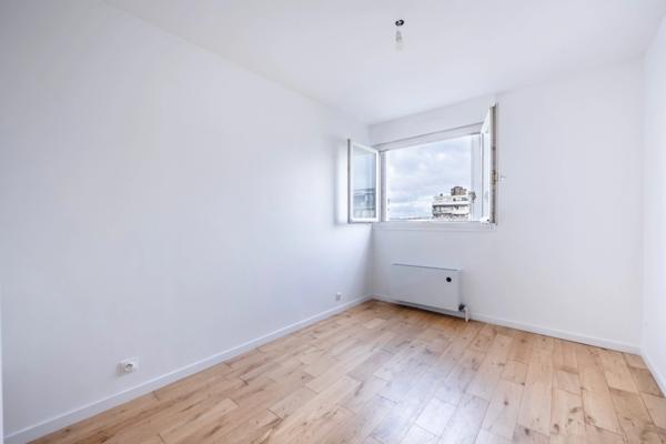 93140 – BONDY – APPARTEMENT – 81 M² – 3 PIÈCES – 2 CHAMBRES – 6ᵉ ET DERNIER ÉTAGE – TRAVERSANT – TRIPLE EXPOSITION – CAVE – BOX