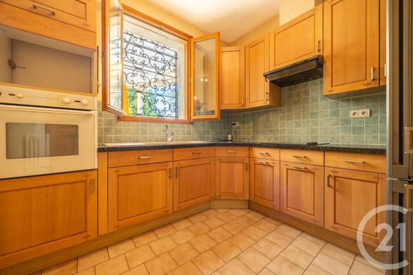Maison à vendre  4 pièces - 113 m 2   ST JUERY  - 81