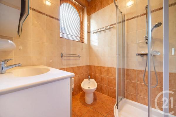 Maison à vendre  4 pièces - 113 m 2   ST JUERY  - 81