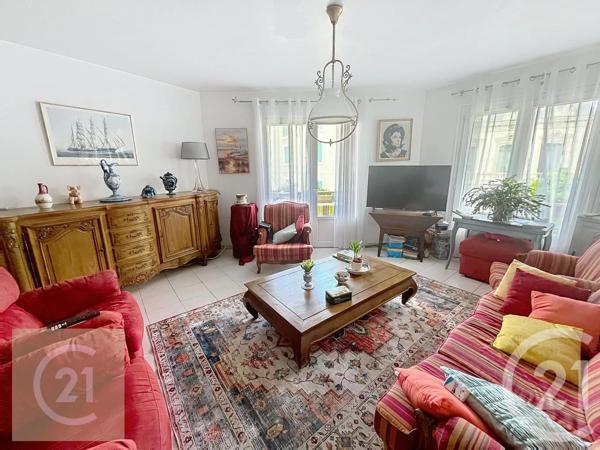 Appartement F3 à vendre  4 pièces - 83,47 m 2   BEZIERS  - 34