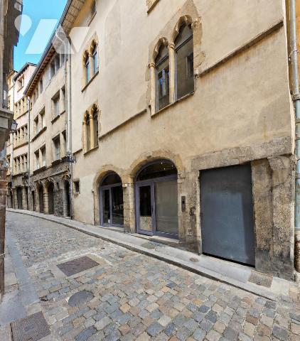 À VENDRE – MURS COMMERCIAUX LOUÉS 75.22 m²