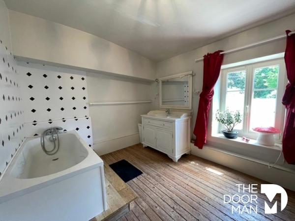 Maison - Vendu - 175 m² - MOUGON-THORIGNE | The Door Man