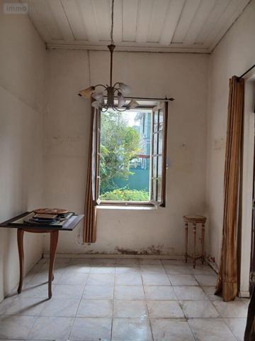 Maison à restaurer à vendre à Saint-Denis à la Réunion (97400), ref : 97404/7   
centre ville