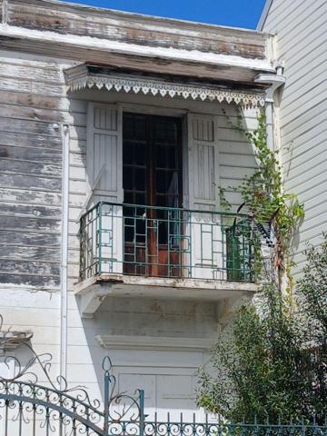 Maison à restaurer à vendre à Saint-Denis à la Réunion (97400), ref : 97404/7   
centre ville