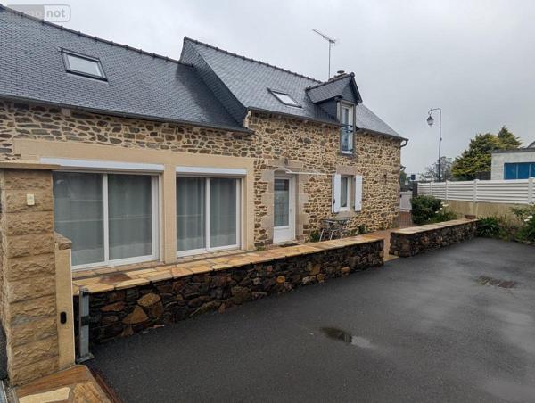 Maison à vendre à Lanvollon dans les Côtes-d'Armor (22290), ref : 22017-1360