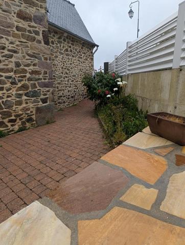 Maison à vendre à Lanvollon dans les Côtes-d'Armor (22290), ref : 22017-1360