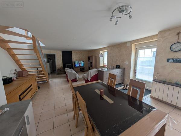 Maison à vendre à Lanvollon dans les Côtes-d'Armor (22290), ref : 22017-1360