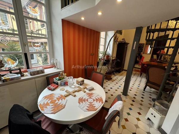 Vente Maison 11 pièces 243 m2 à Colmar