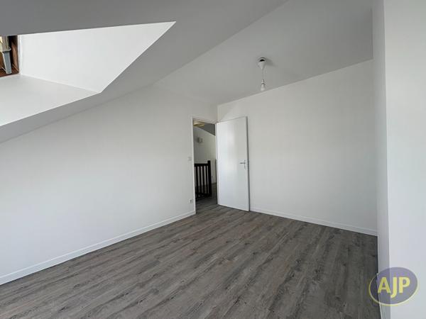 Appartement à louer Nantes : 4 pièces, 92m² avec 3 chambre(s) à 1 340€ - AJP Immobilier Nantes Ouest