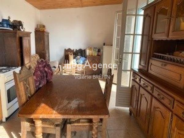 Terrain à CHAMPGENETEUX, 53160 - 7400m²