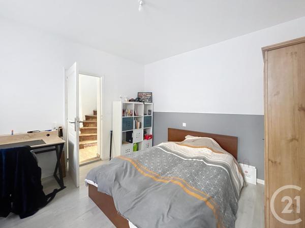 Appartement à vendre  5 pièces - 127,30 m2 GUINGAMP - 22