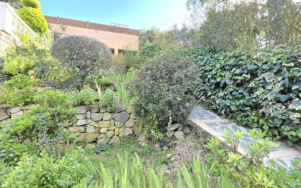 Maison à vendre    4 pièces • 129,31 m2 Falicon