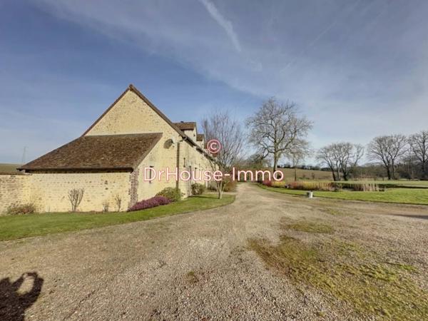 Maison à vendre 16 pièces de 311 m²