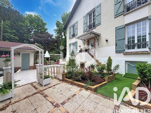 Maison à vendre 6 pièces 149 m² Marly-le-Roi