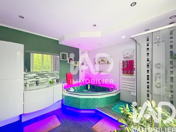 Maison à vendre 6 pièces 149 m² Marly-le-Roi
