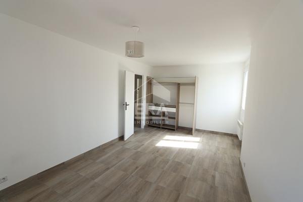T2 RECENT DE 45 M² dans le bourg de Saint Jean de la Ruelle