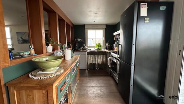 VILLA BALNÉAIRE FACE À L'OCÉAN.