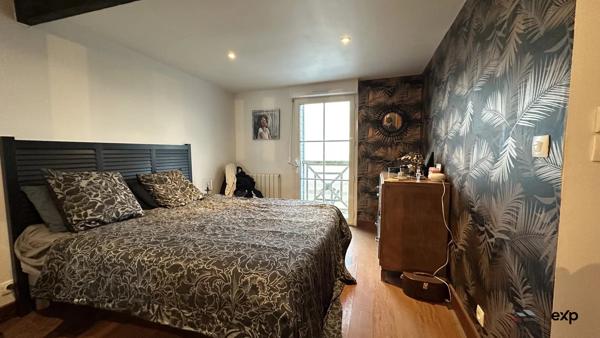 VILLA BALNÉAIRE FACE À L'OCÉAN.