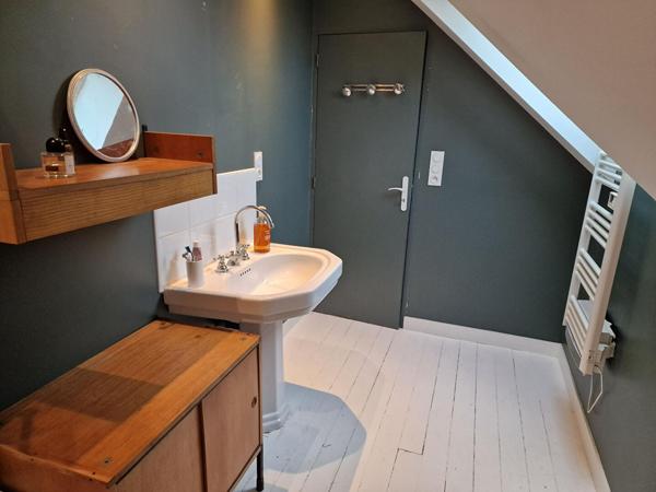 A LOUER  MAISON T6  SAINT MELOIR DES ONDES -  PROCHE SAINT MALO -  JARDIN ARBORE