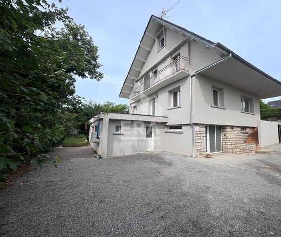 Appartement T2 rénové de 38 m² situé à Ecole Valentin.