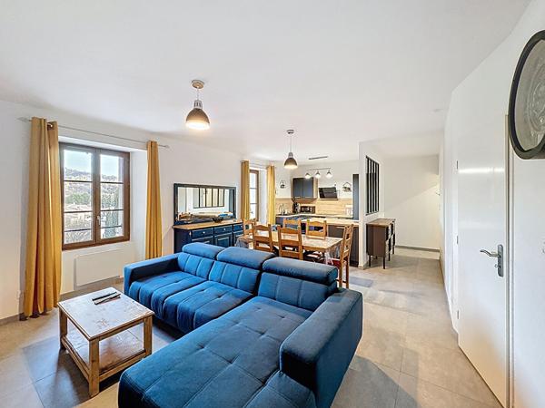 Duplex de 83,34 m² avec 4 pièces à Bras, proche des commodités et services