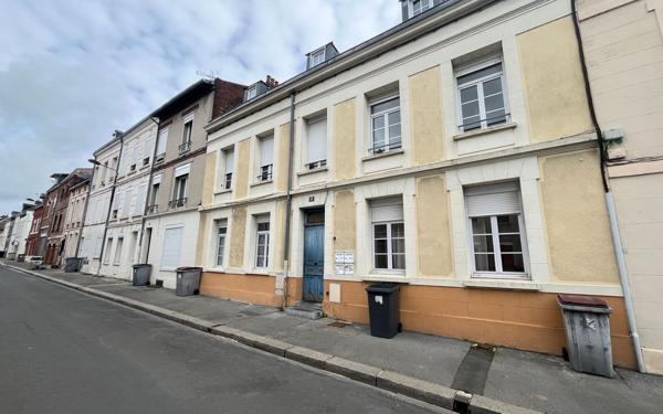 Maison à vendre    8 pièces •    Saint-Quentin