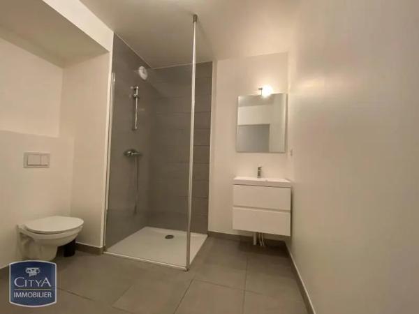 Appartement à louer 1 pièce 33.01m² Lens (62300)