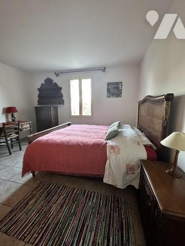 Villa avec piscine et garage