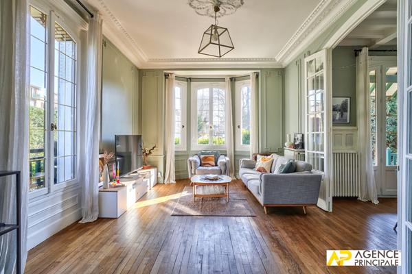 Maison Maisons Laffitte - 12 min centre - Général de Gaulle €1 190 000 - Référence 12836