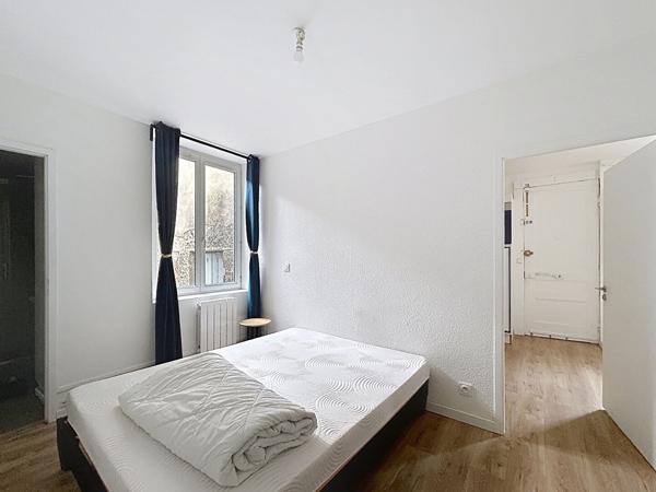 Exclusivité Nestenn Saint-Etienne - Centre-ville - Charmant T2 rénové et lumineux, idéal premier achat ou investissement ! - Vendu meuble !