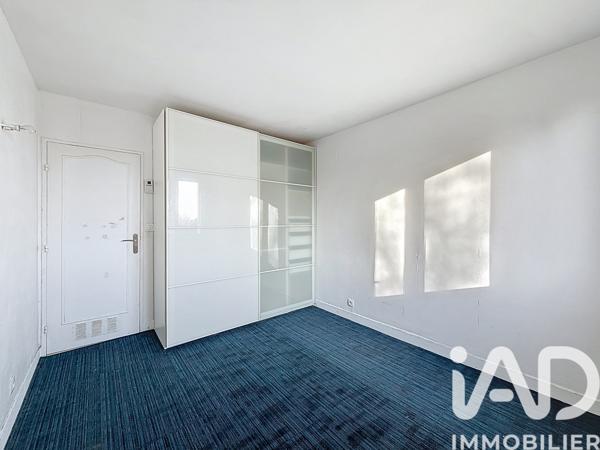 Appartement à vendre 4 pièces 70 m² Le Mesnil-le-Roi