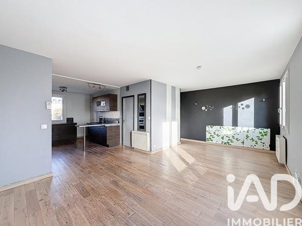 Appartement à vendre 4 pièces 70 m² Le Mesnil-le-Roi