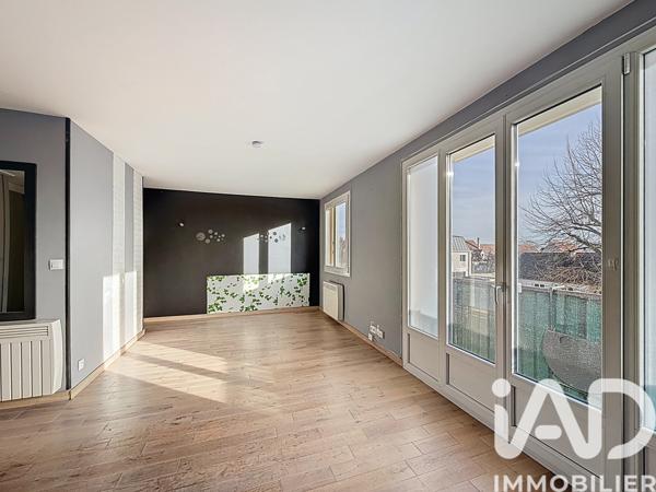 Appartement à vendre 4 pièces 70 m² Le Mesnil-le-Roi