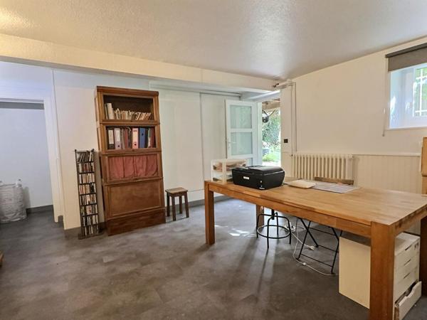 Maison Chambéry- secteur Bissy-8 pièces-184 m2 sur 400m2 de terrain