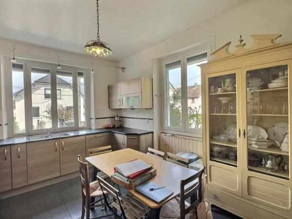 Maison Chambéry- secteur Bissy-8 pièces-184 m2 sur 400m2 de terrain